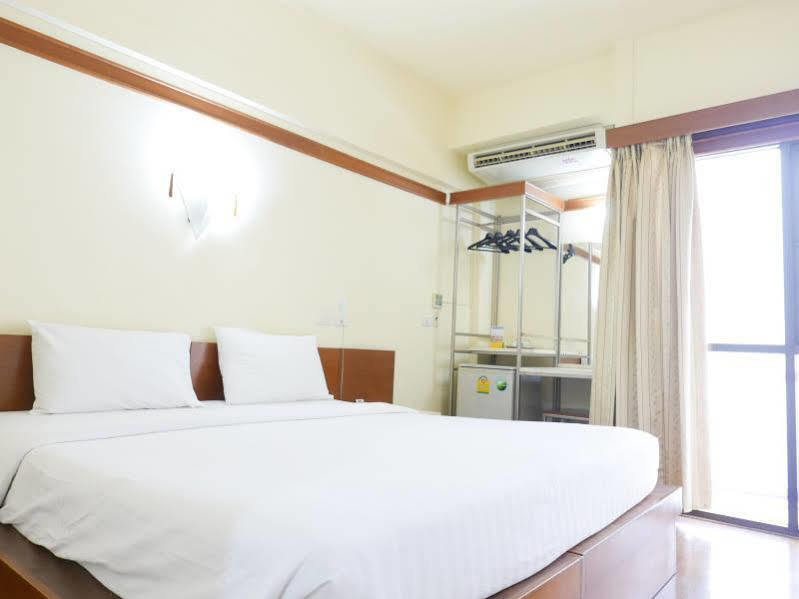 Mad Monkey Hostel בנגקוק מראה חיצוני תמונה